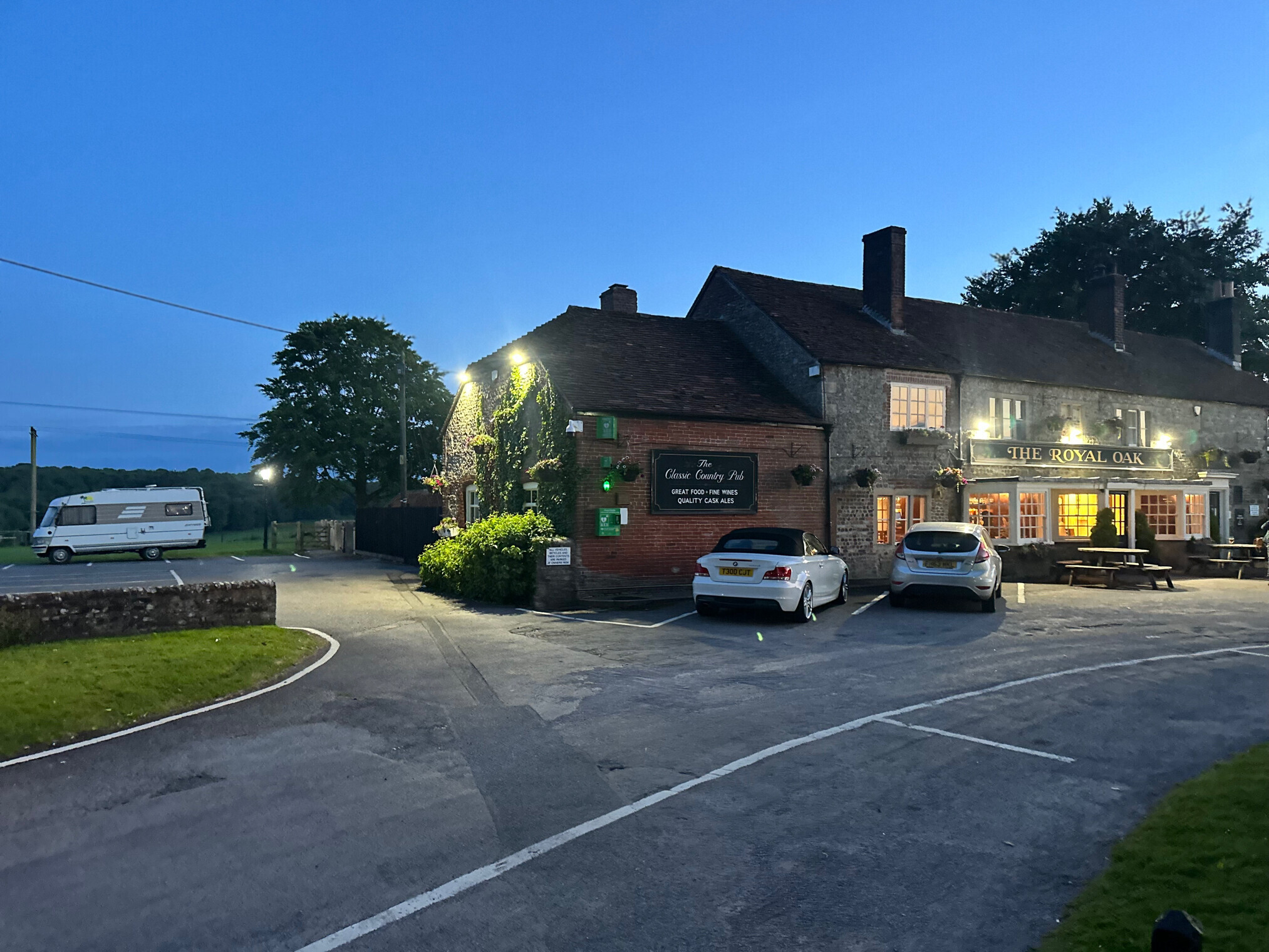 How to Find Free Pub Stopovers for Motorhomers